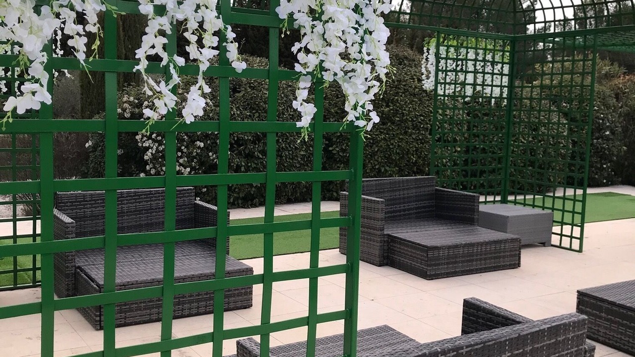 Photo of Patio Balcony in Eygalieres