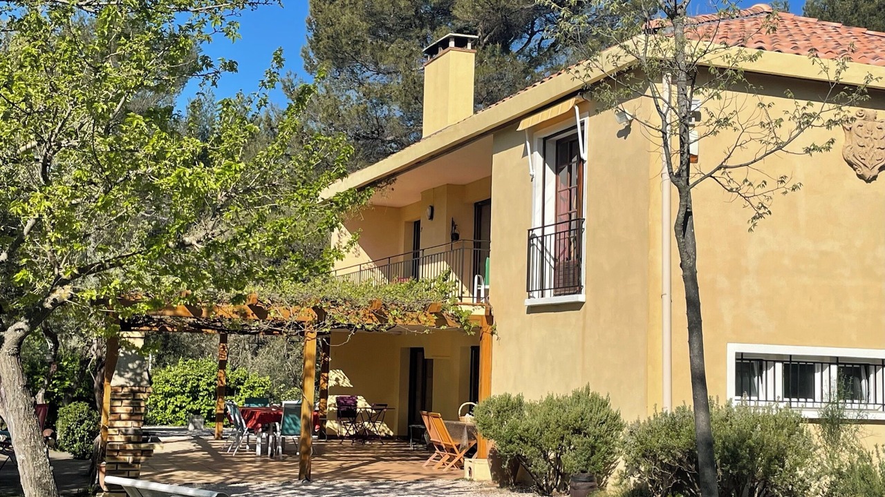 Photo of Outdoor in Simiane-Collongue