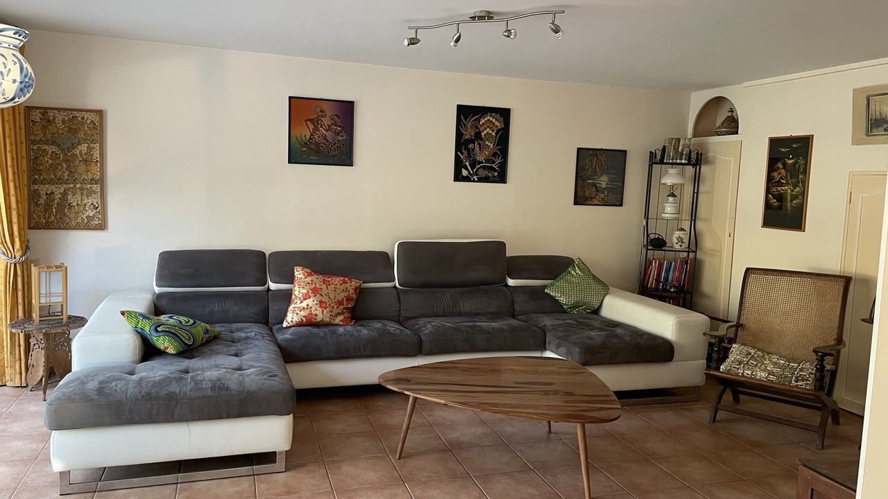 Photo of Livingroom in Simiane-Collongue