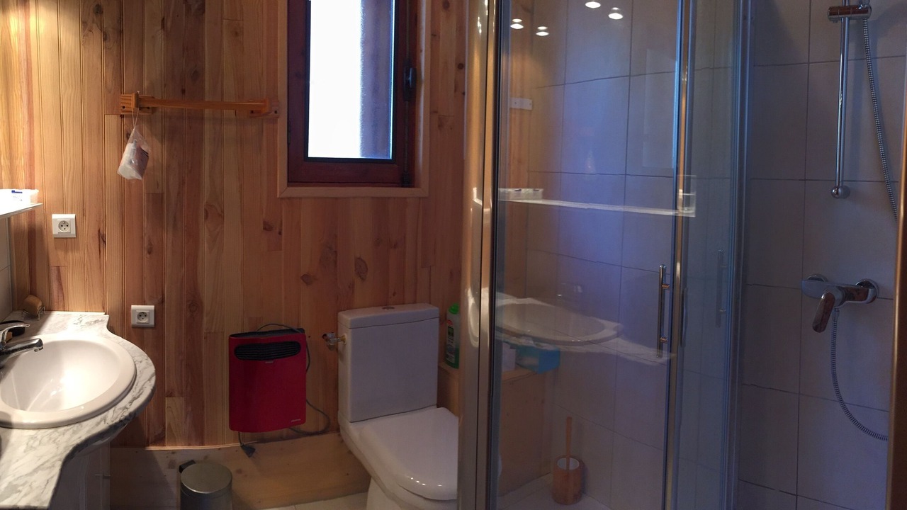 Photo of Bathroom in Allos