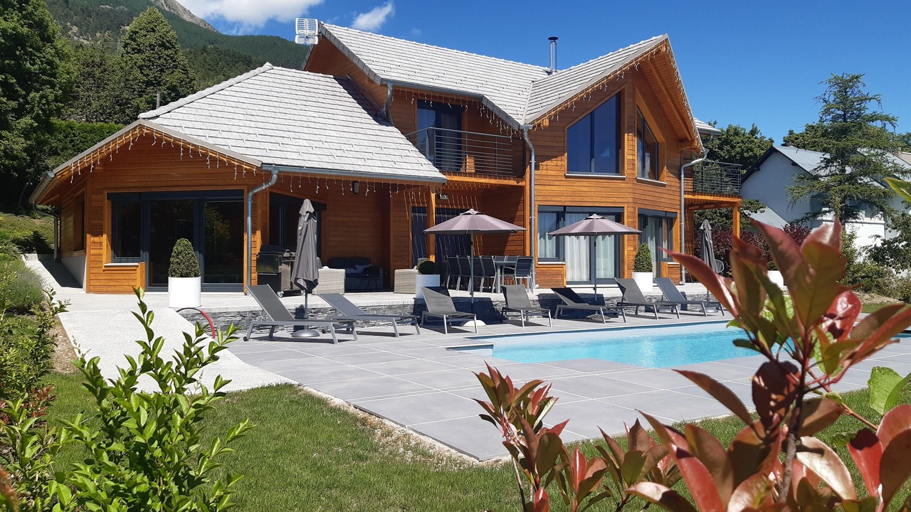 Photo of Outdoor in Puy-Saint-Eusebe