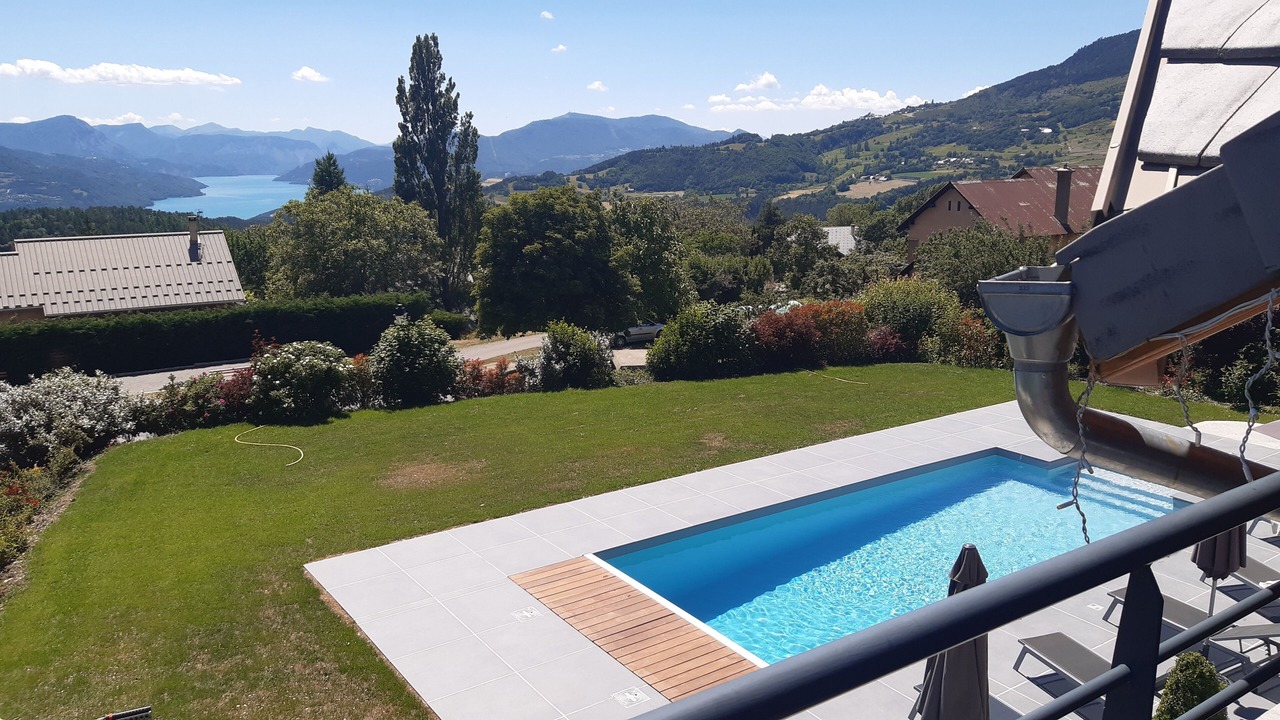 Photo of Outdoor in Puy-Saint-Eusebe