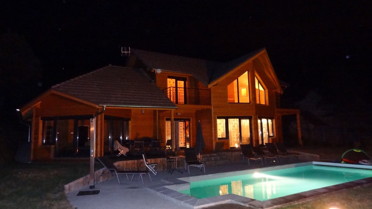 Photo of Outdoor in Puy-Saint-Eusebe