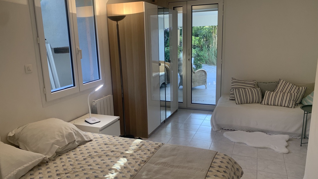 Photo of Bedroom in Cassis