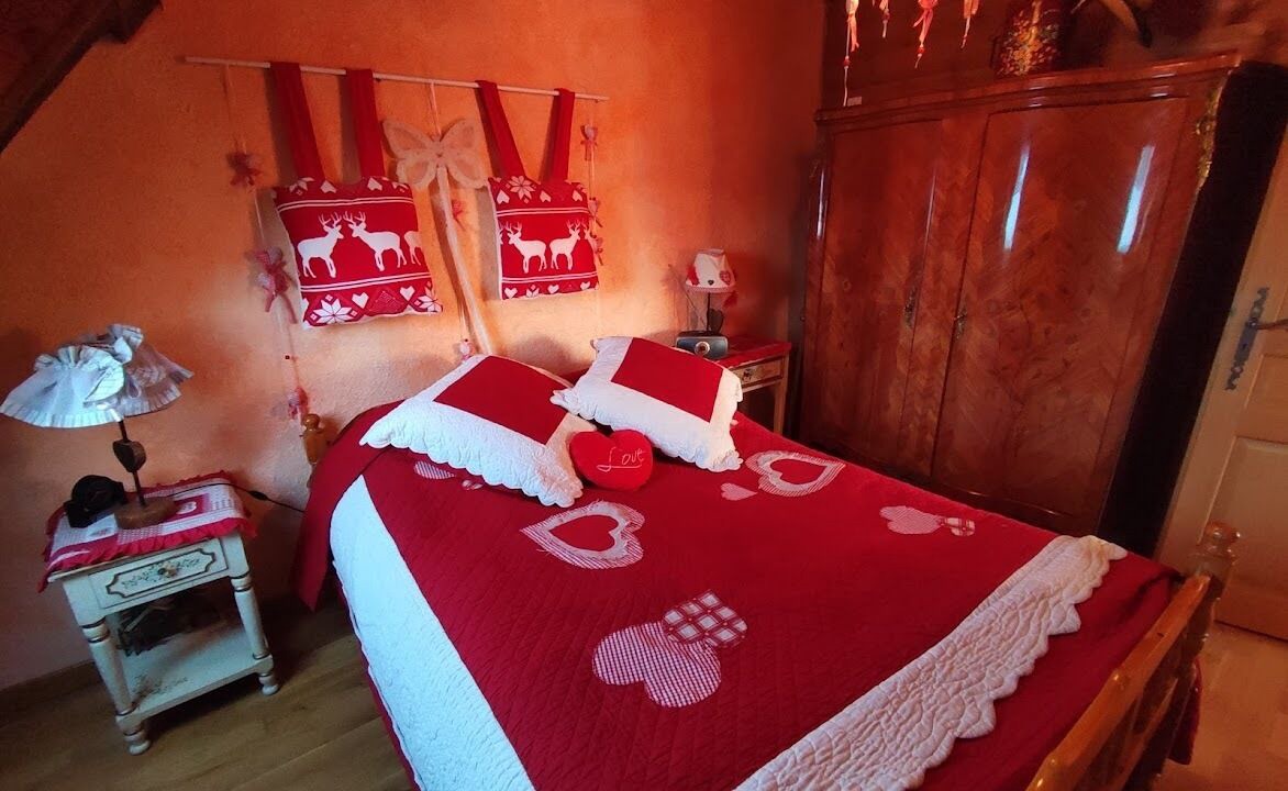 Photo of Bedroom in Montclar