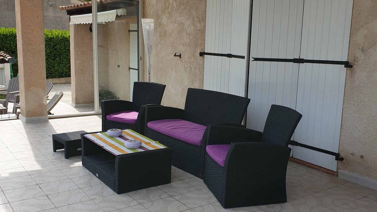 Photo of Patio Balcony in Cabasse