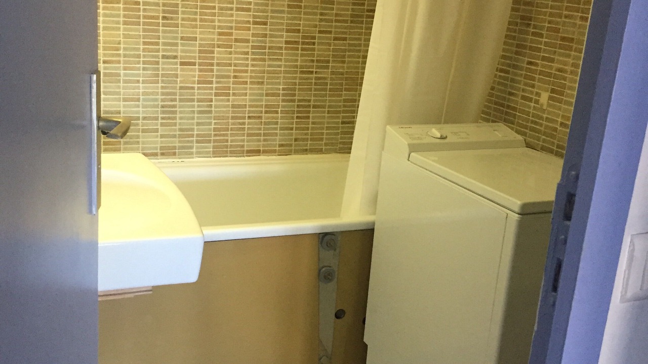 Photo of Bathroom in Le Grau-Du-Roi