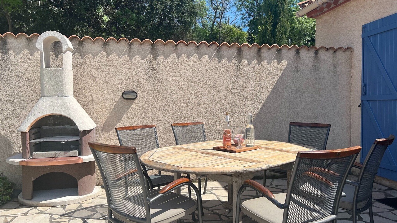 Photo of Patio Balcony in Felines-Minervois