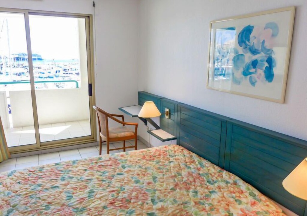 Photo of Bedroom in Frejus Port