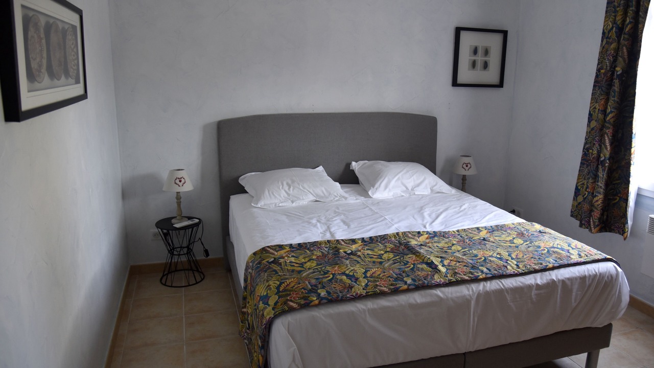 Photo of Bedroom in Flayosc