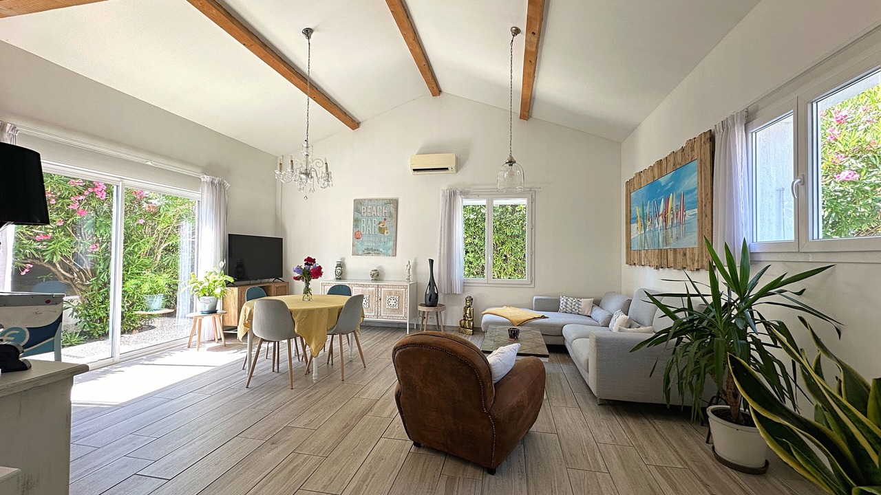 Photo of Livingroom in Saint-Cyprien Plage