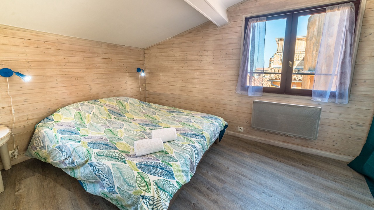 Photo of Bedroom in Grasse