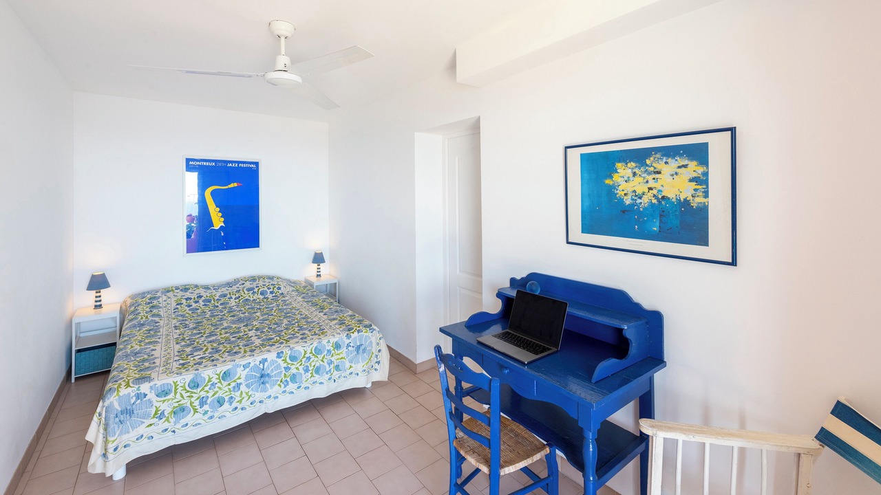 Photo of Bedroom in Antheor