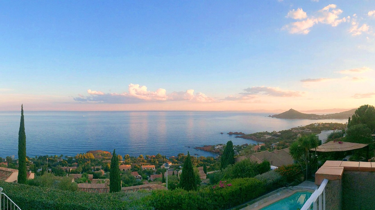 Photo of Outdoor in Antheor