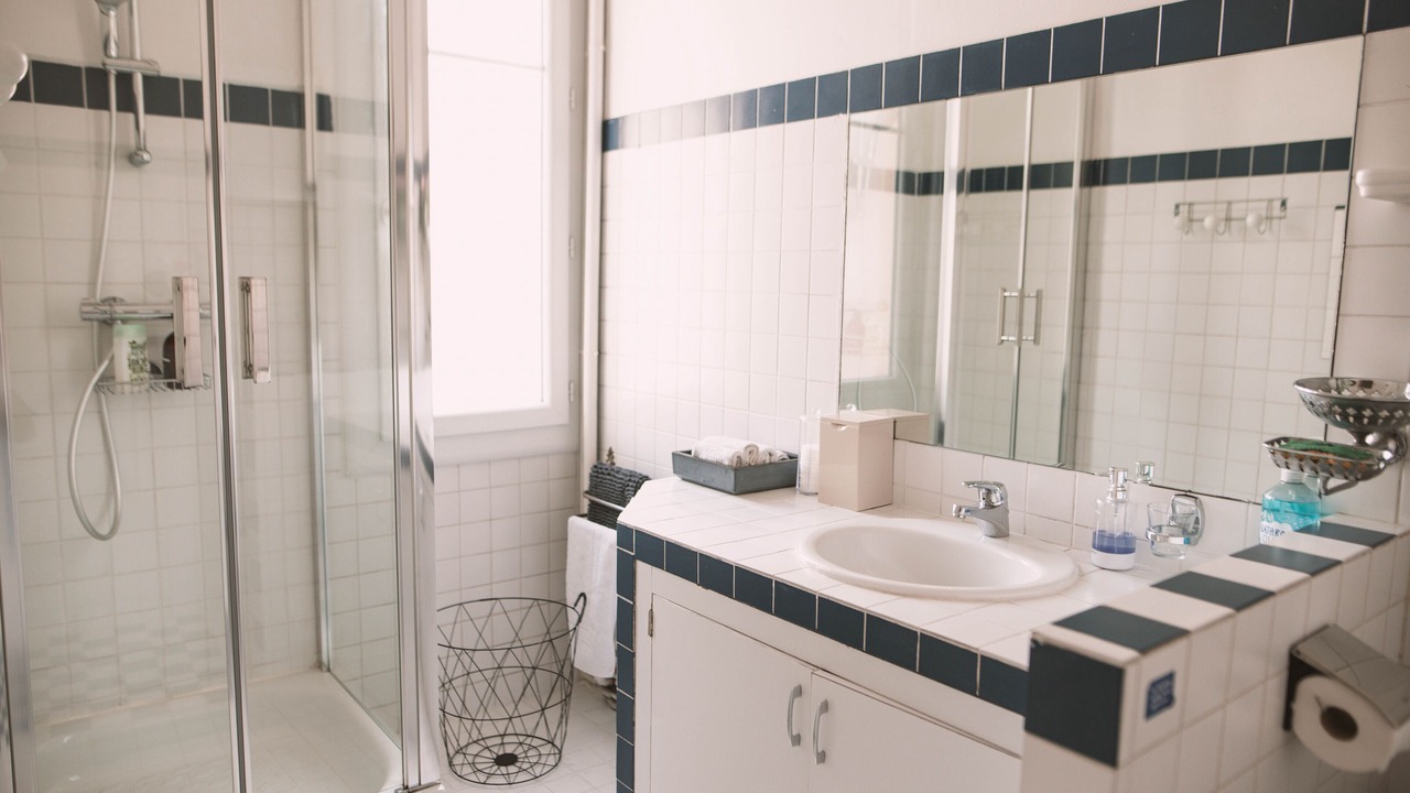 Photo of Bathroom in Faubourg