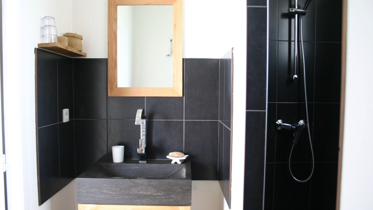 Photo of Bathroom in Arles