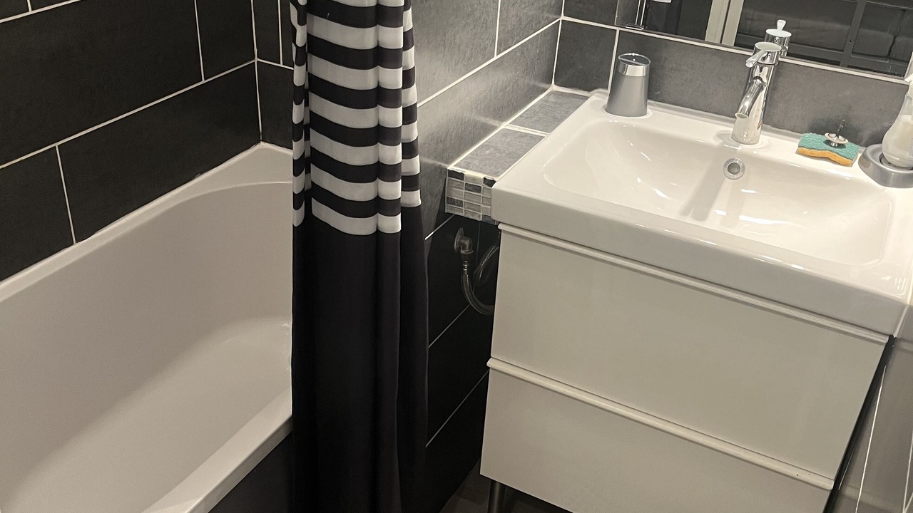 Photo of Bathroom in Six-Fours-les-Plages