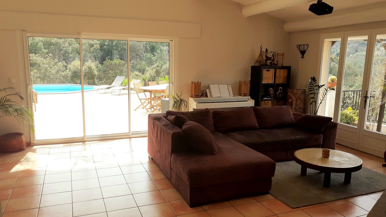 Photo of Livingroom in Saint-Raphael