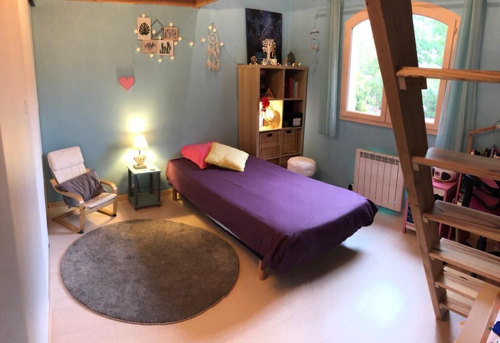 Photo of Bedroom in Saint-Raphael