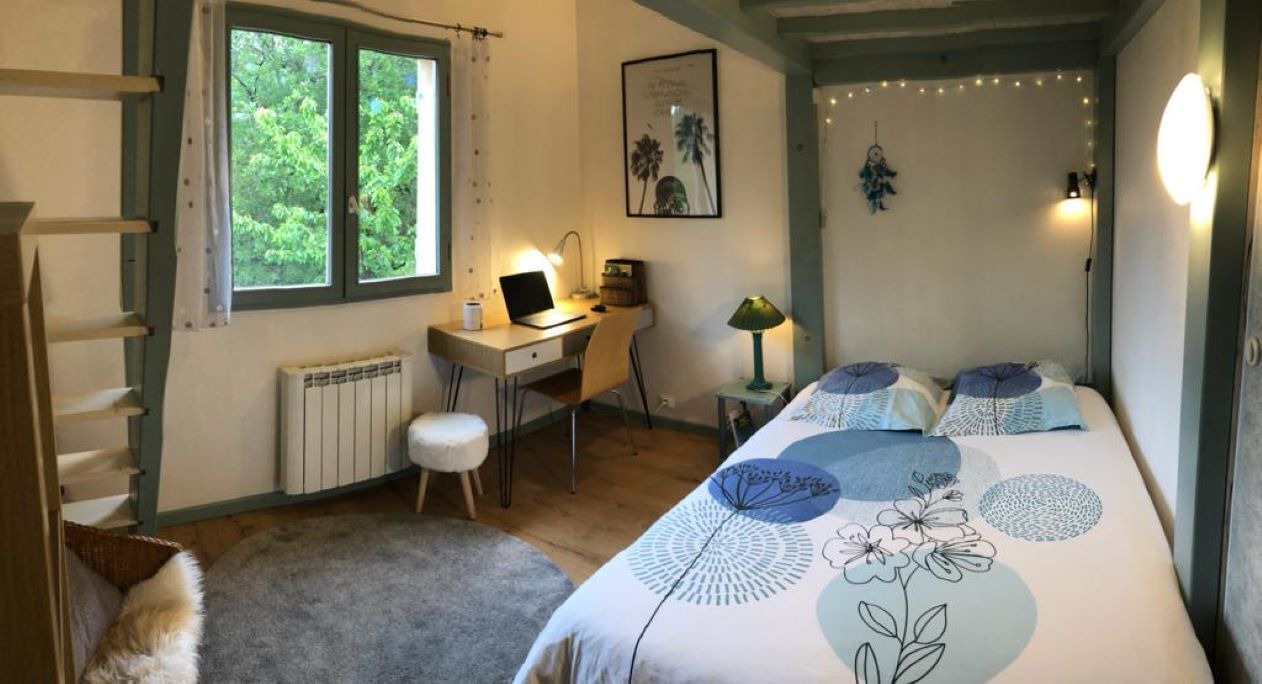 Photo of Bedroom in Saint-Raphael