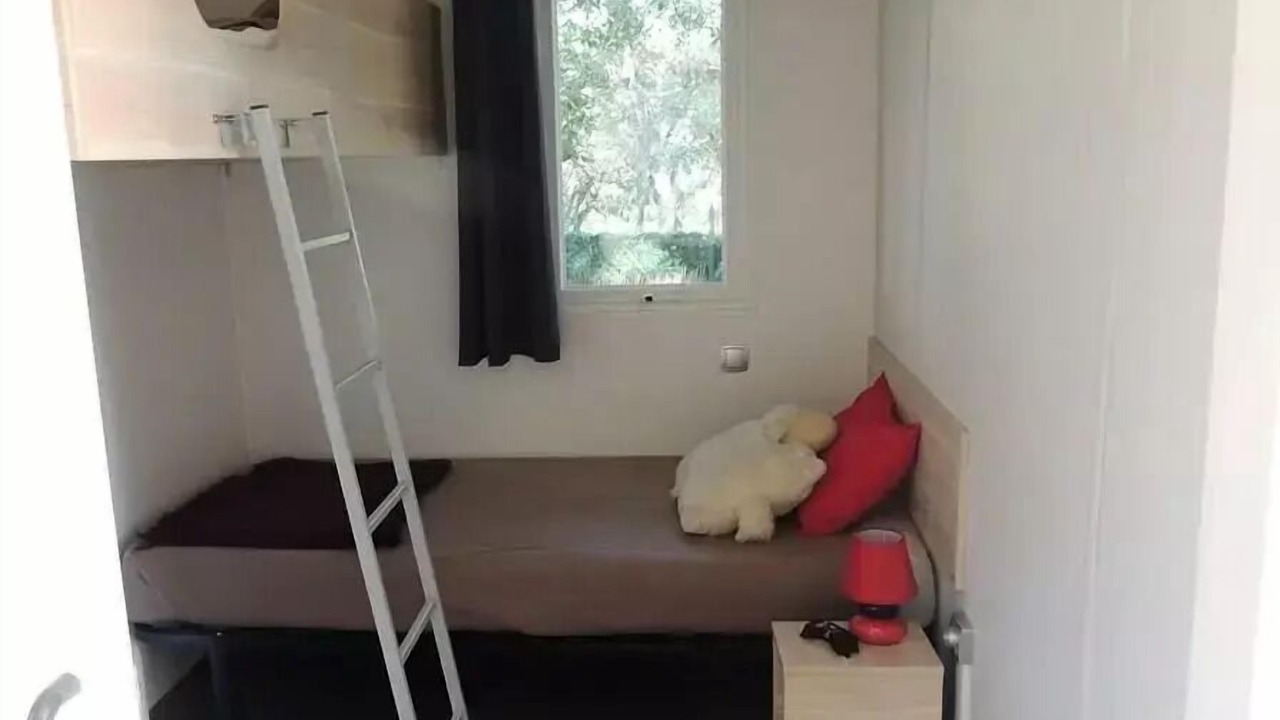 Photo of Bedroom in Boisseron
