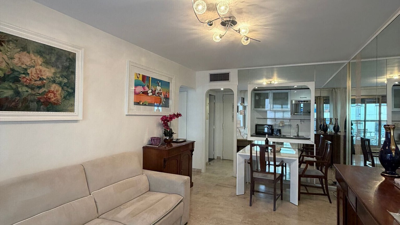 Photo of Livingroom in Carre d'Or