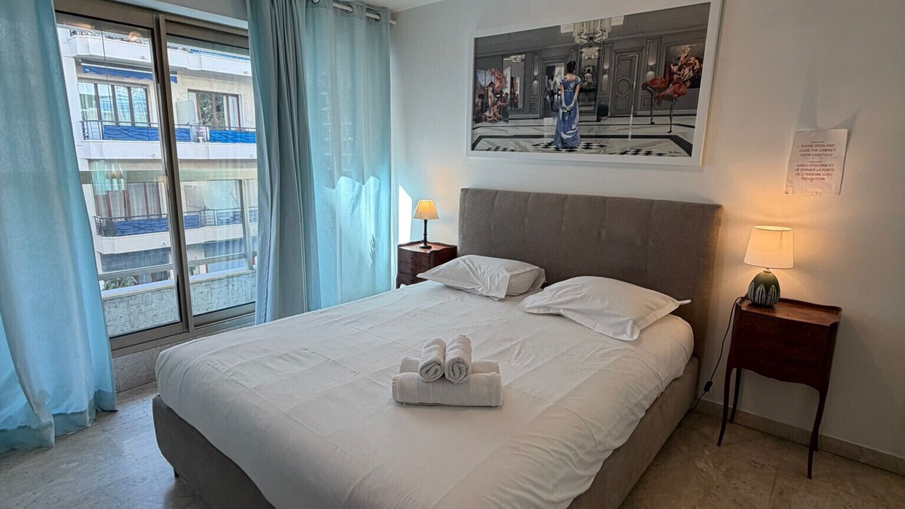 Photo of Bedroom in Carre d'Or