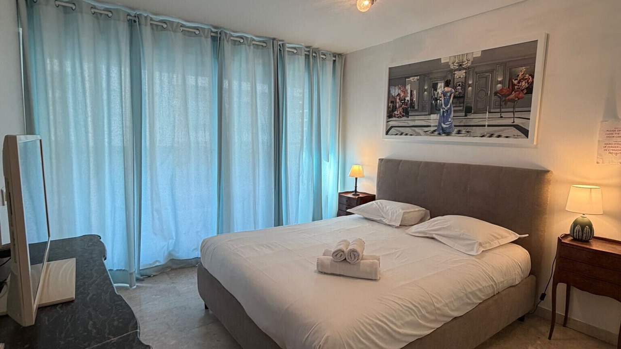 Photo of Bedroom in Carre d'Or