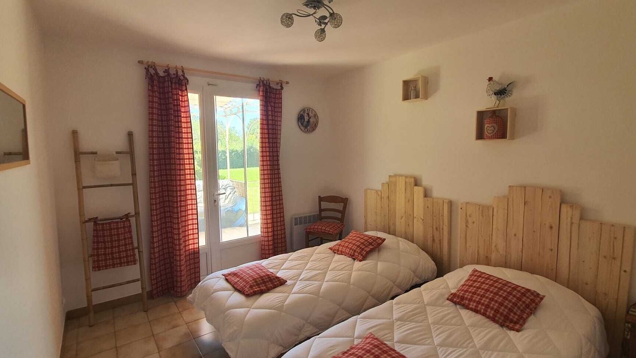 Photo of Bedroom in Eyguieres