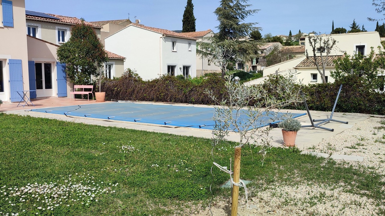 Photo of Outdoor in Cabrieres-dʼAigues