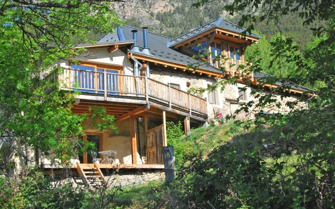 Photo of Outdoor in Chateauroux-les-Alpes