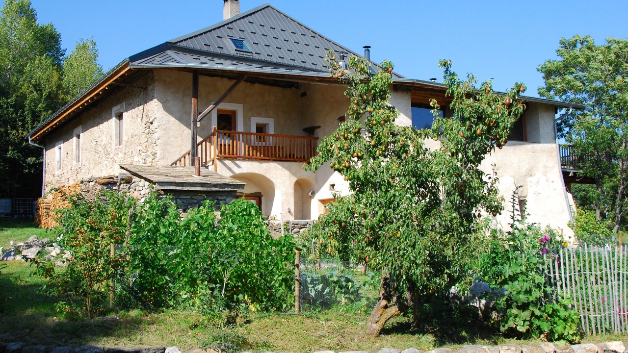 Photo of Outdoor in Chateauroux-les-Alpes