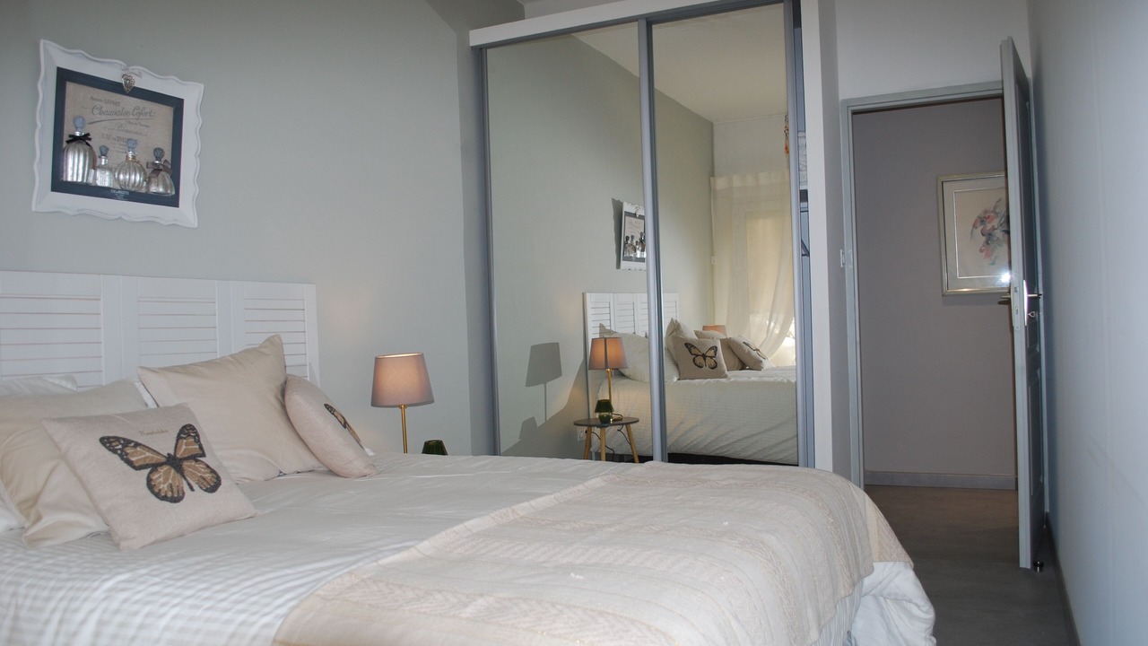 Photo of Bedroom in Avignon City Centre
