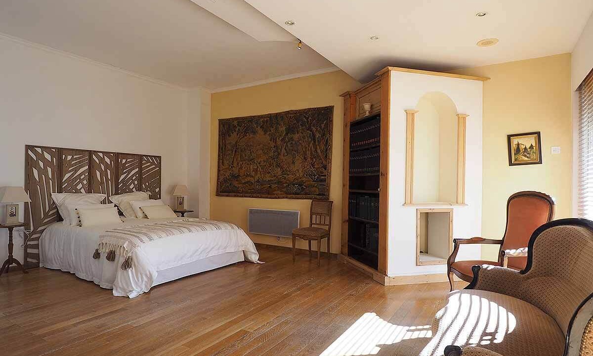 Photo of Bedroom in Avignon City Centre