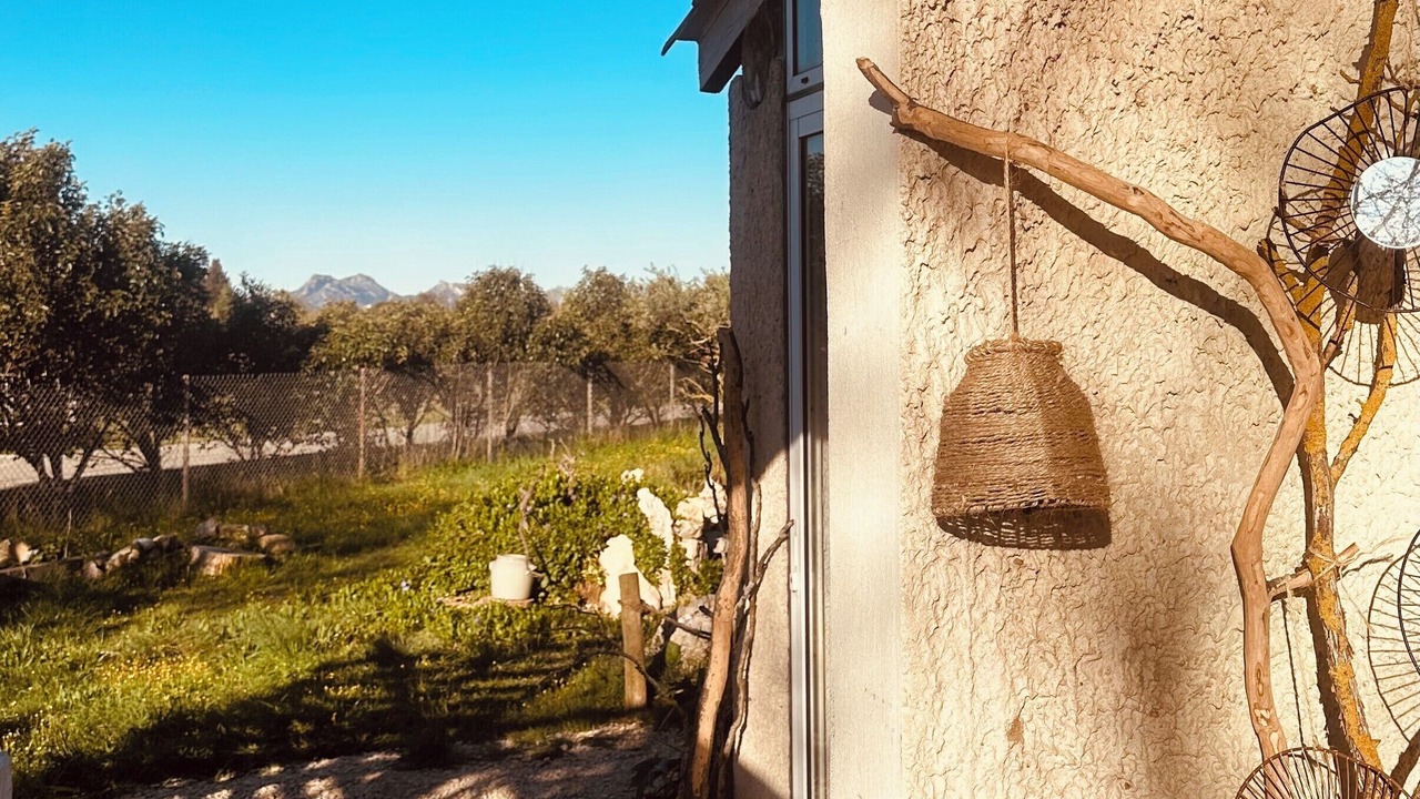 Photo of Outdoor in Senas