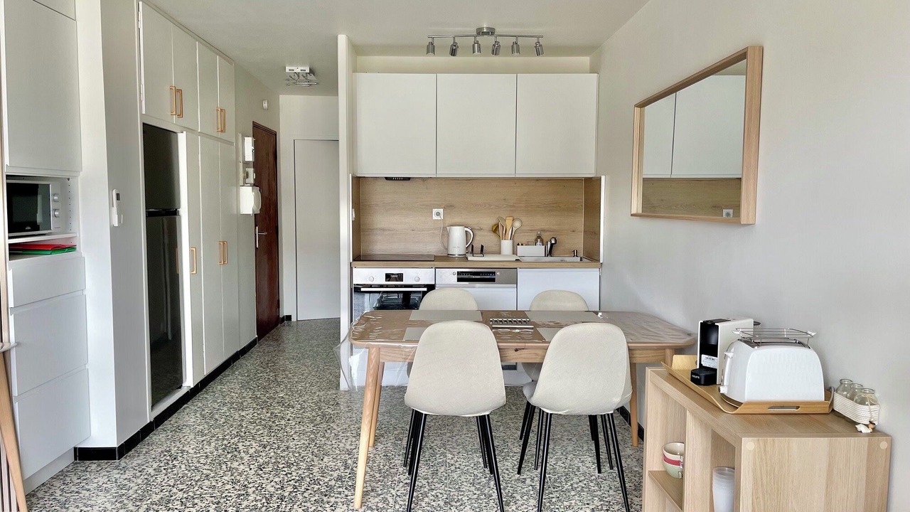 Photo of Kitchen in Le Lavandou