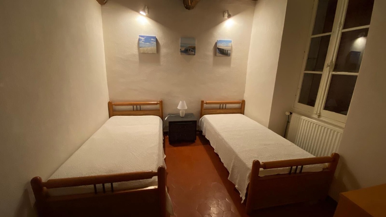 Photo of Bedroom in Flayosc