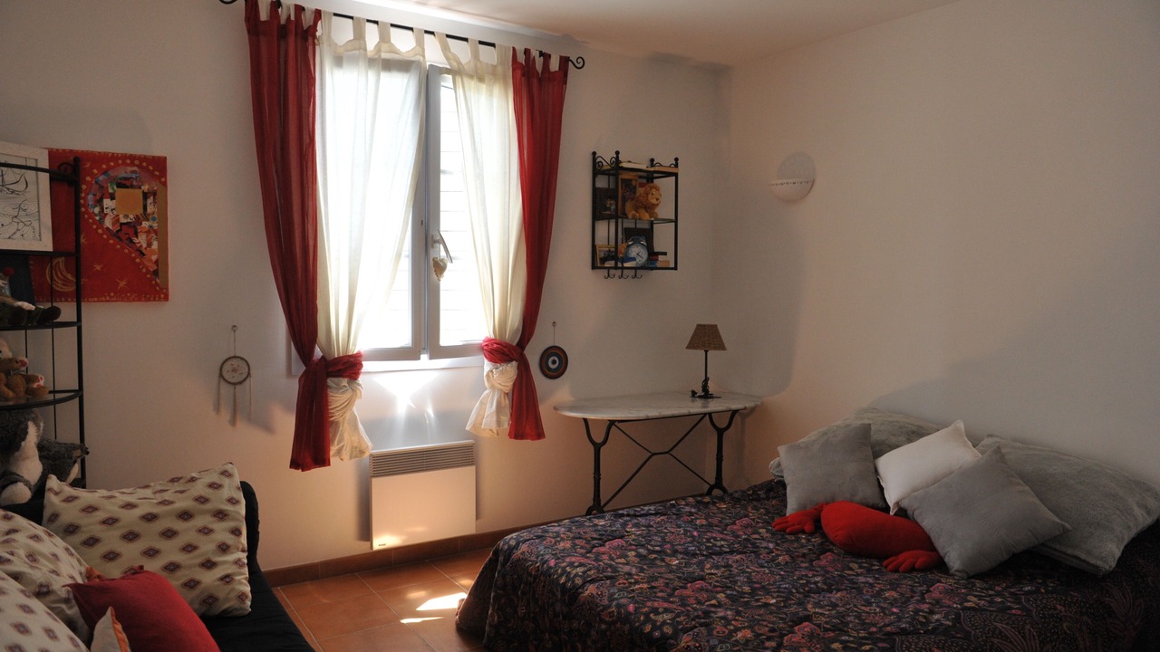 Photo of Bedroom in La Cadiere-d'Azur