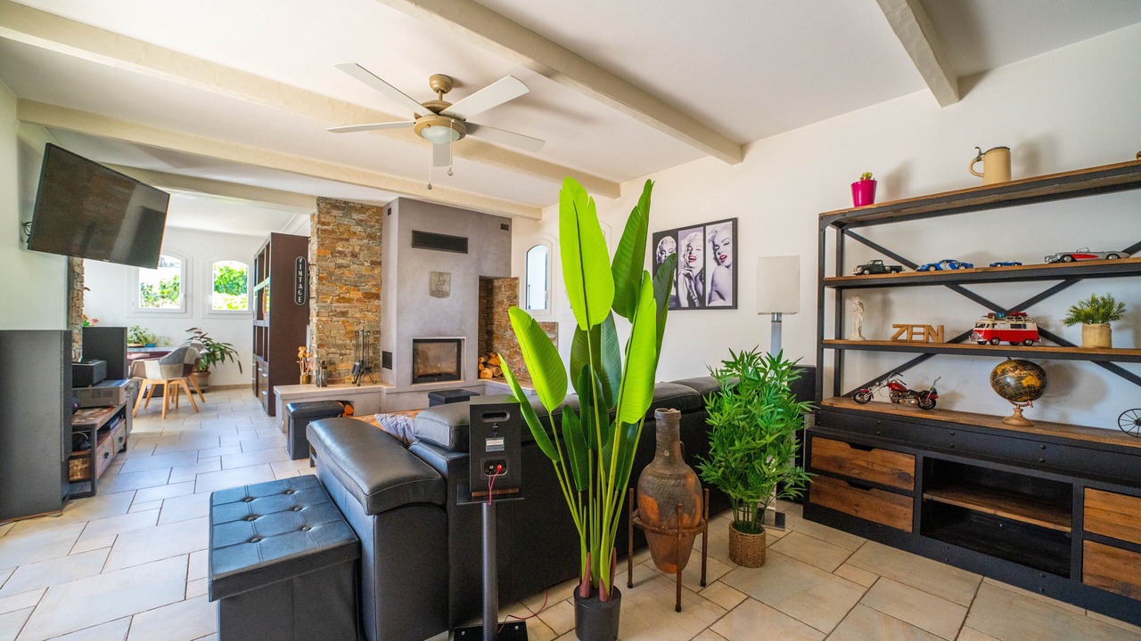 Photo of Livingroom in Draguignan