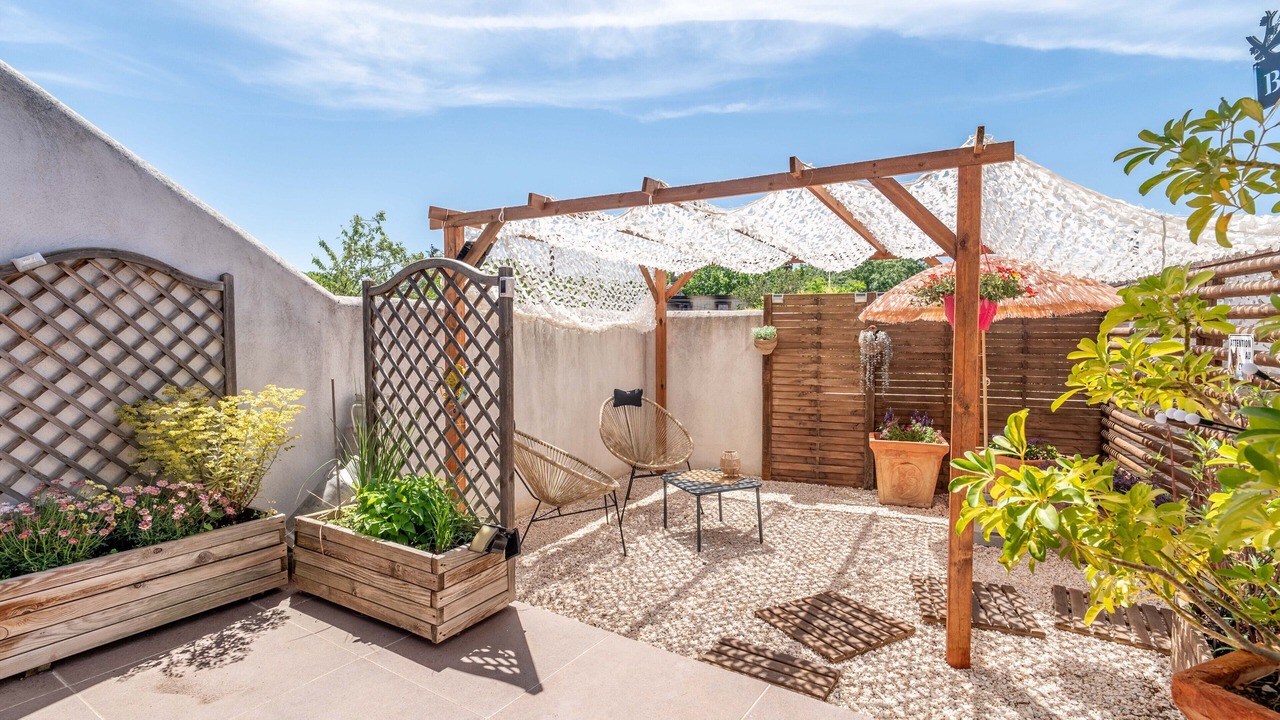 Photo of Patio Balcony in Villeneuve-les-Beziers