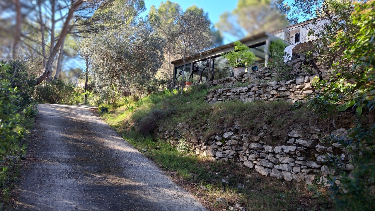Photo of Outdoor in Aurons