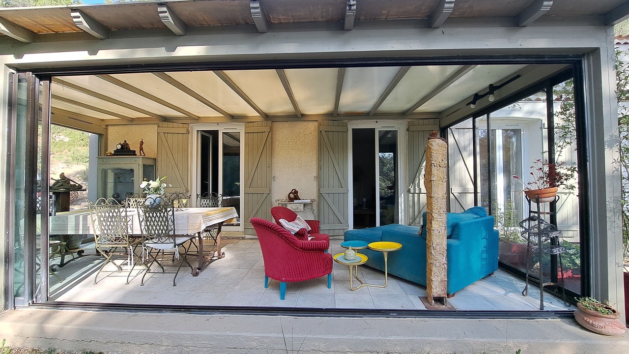 Photo of Outdoor in Aurons