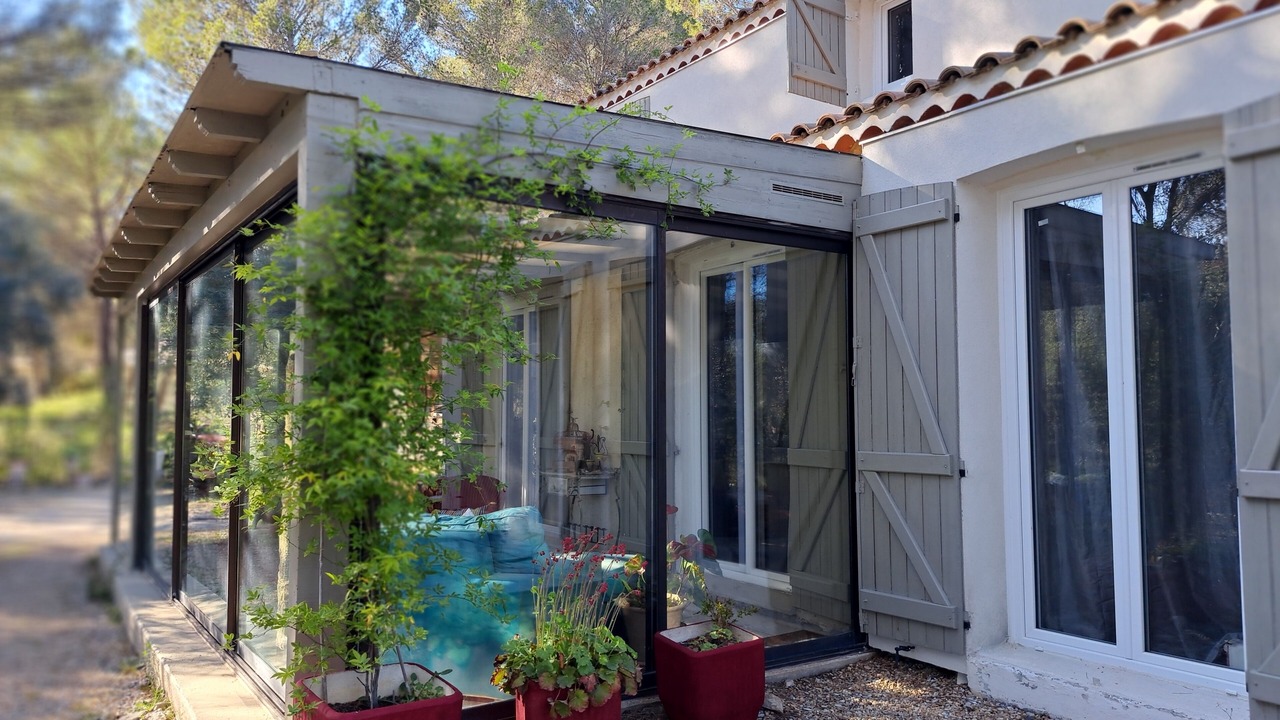 Photo of Outdoor in Aurons