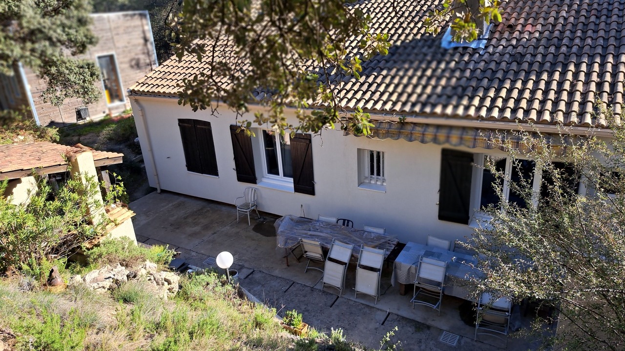 Photo of Outdoor in Aurons