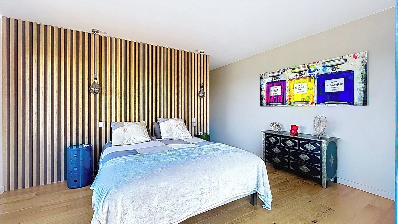 Photo of Bedroom in Cabries