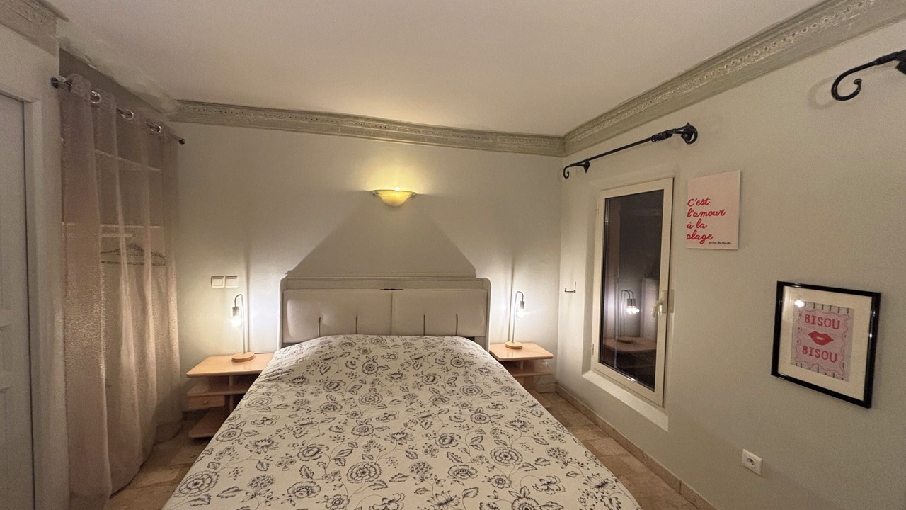 Photo of Bedroom in Saint-Martin-du-Var
