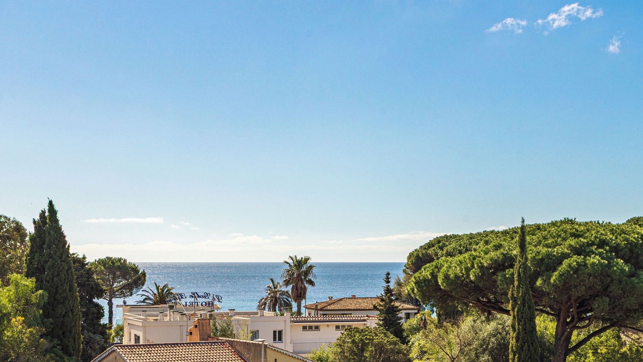 Photo of Others in Cavaliere