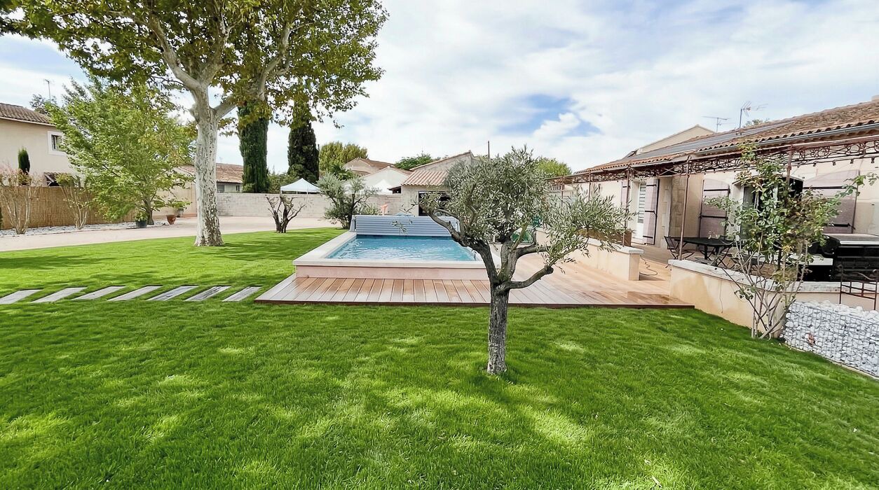 Photo of Outdoor in Maillane