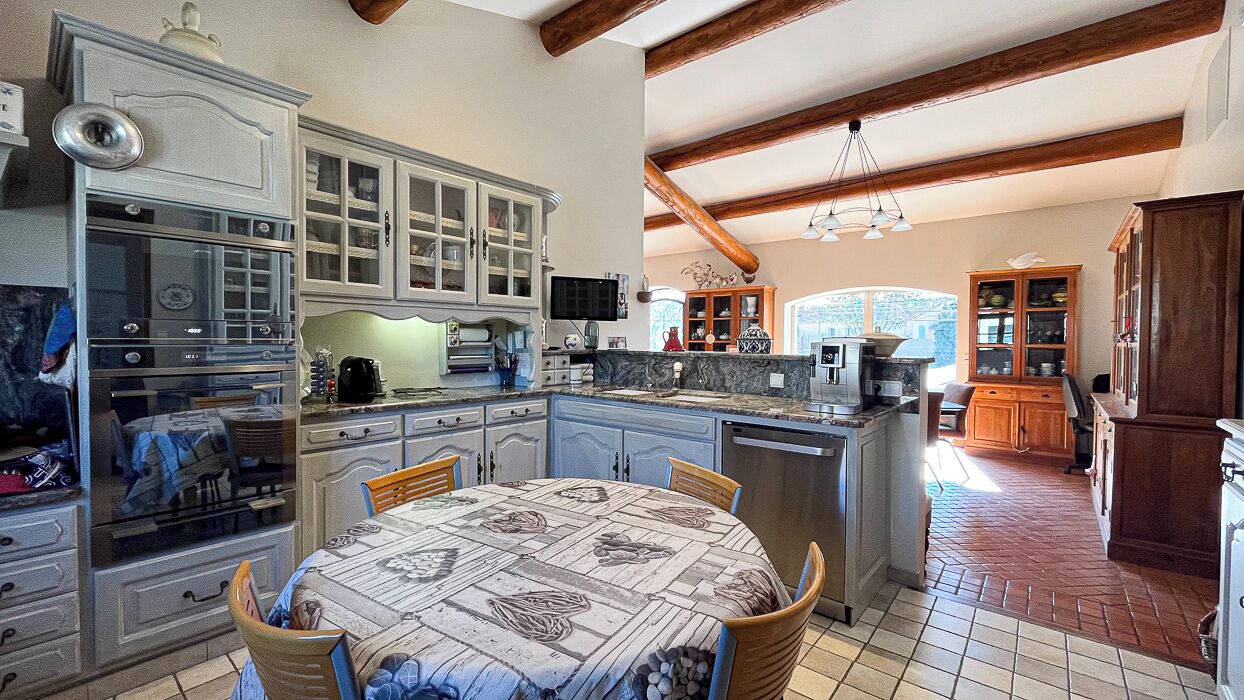 Photo of Kitchen in Maillane