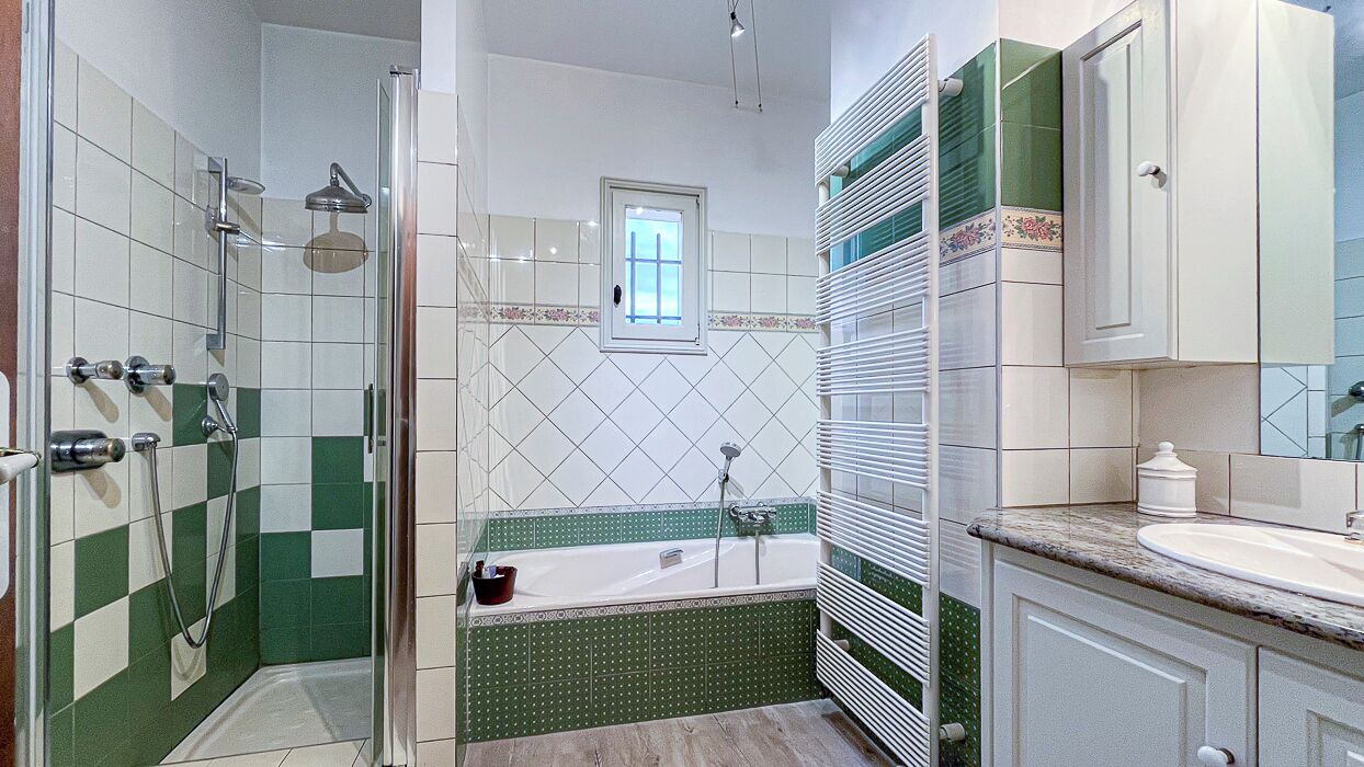 Photo of Bathroom in Maillane